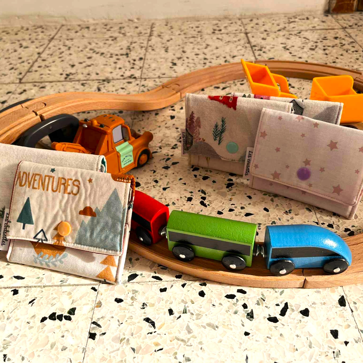 Les Cousettes - pochettes jeunesse