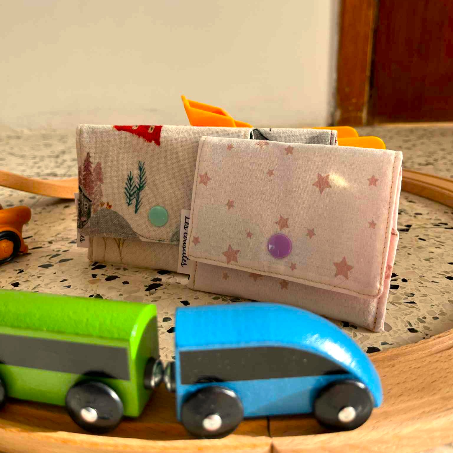 Les Cousettes - pochettes jeunesse