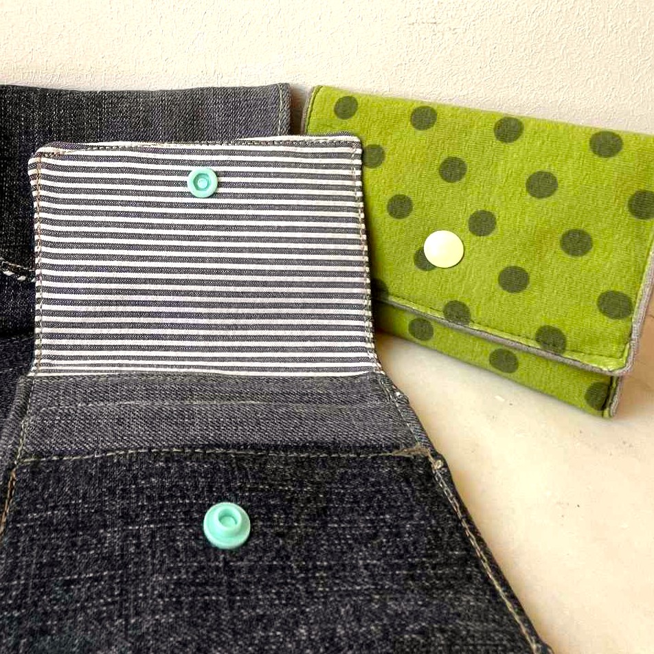 Les Cousettes - pochettes sobre